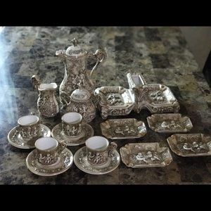 R. Capodimonte tea set